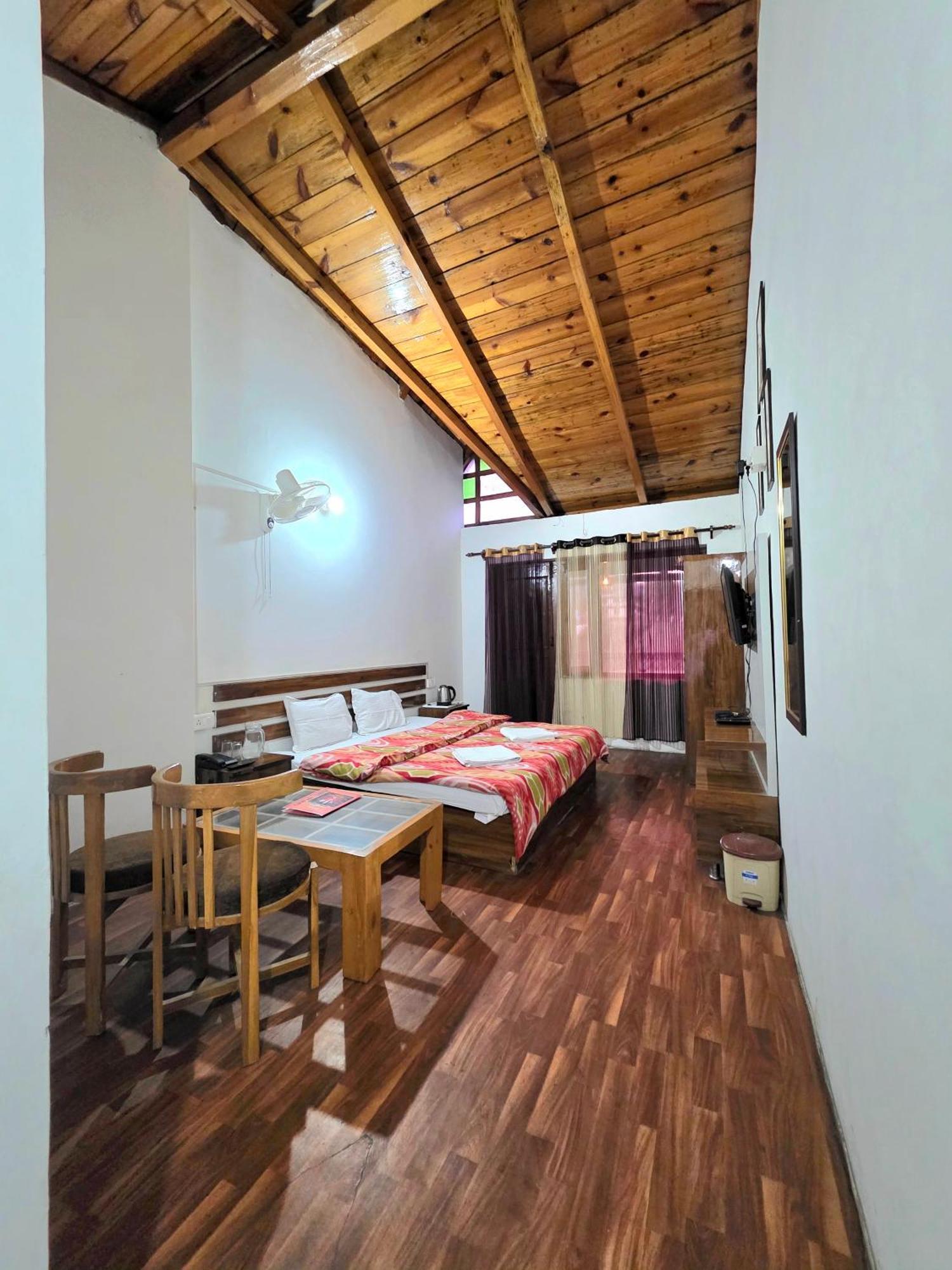 Sher E Punjab Hotel Bhīm Tāl المظهر الخارجي الصورة